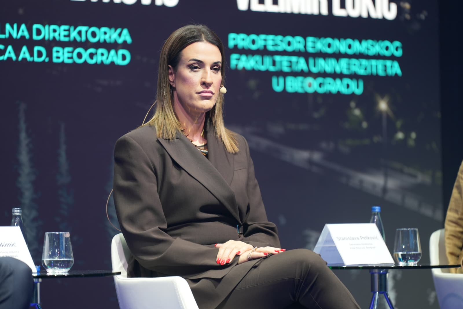 Una Sikimić