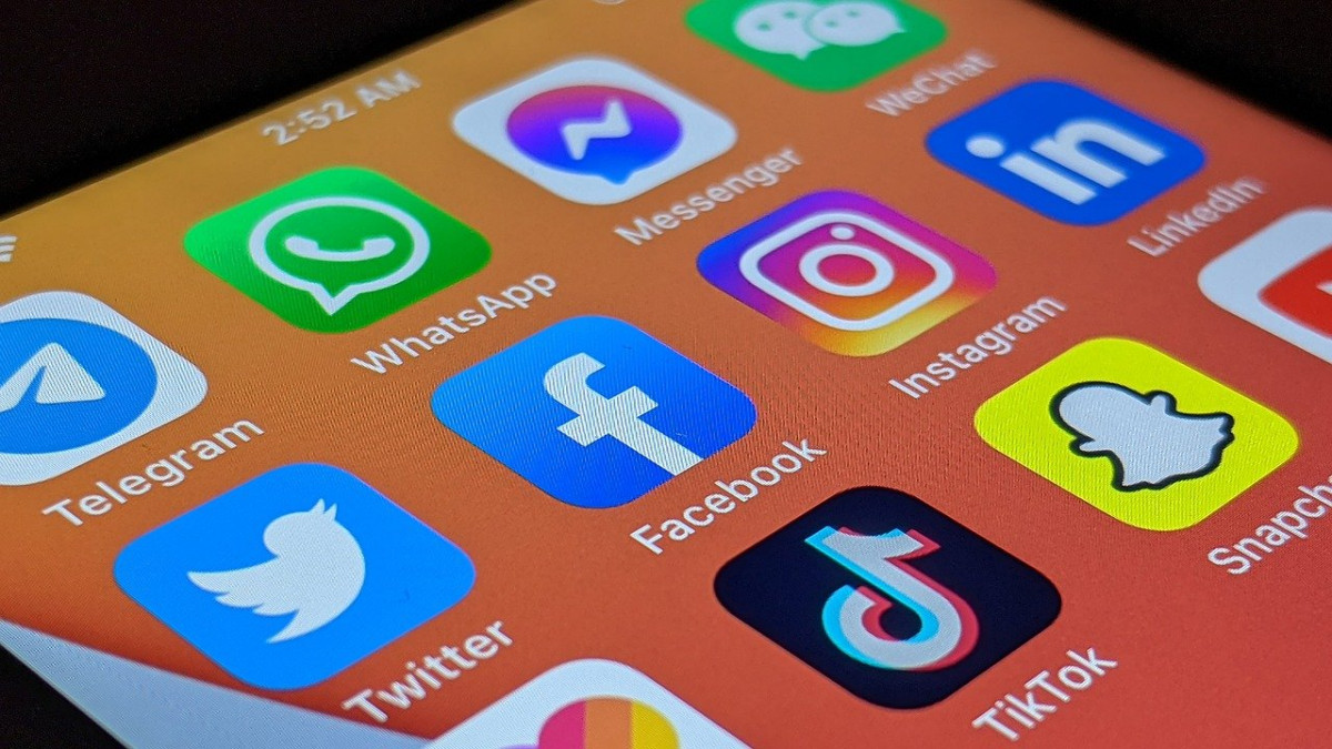 Izgledaju isto kao Vocap, Fejsbuk i Instagram - samo što vam kradu podatke sa telefona