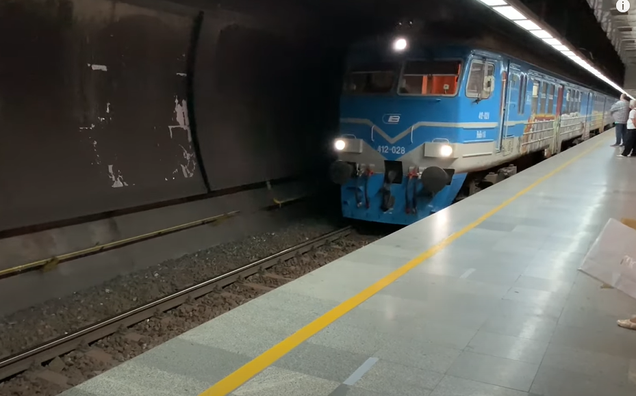 STANOVNICI BEOGRADA IMAJU RAZLOGA ZA RADOST Od ponedeljka BG voz ponovo u punoj snazi, linija Batajnica - Ovča na svakih pola sata u špicu