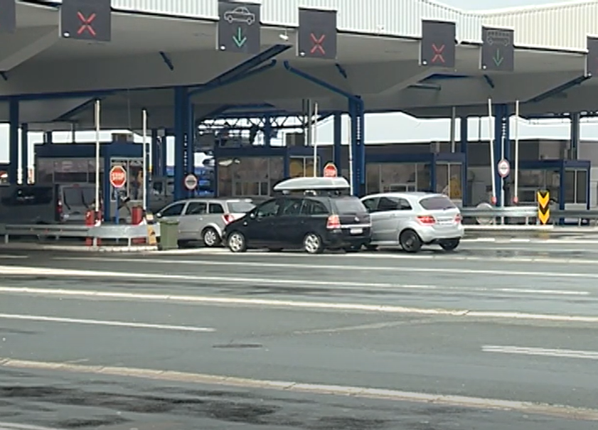 DOBRE VESTI IZ KOMŠILUKA Ovog leta cena putarine ostaje ista - važan savet vozačima