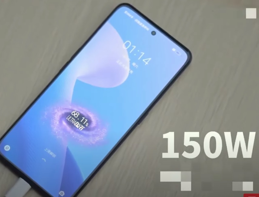 MUNJEVITO DO 50 ODSTO BATERIJE Telefon koji se puni za 5 minuta