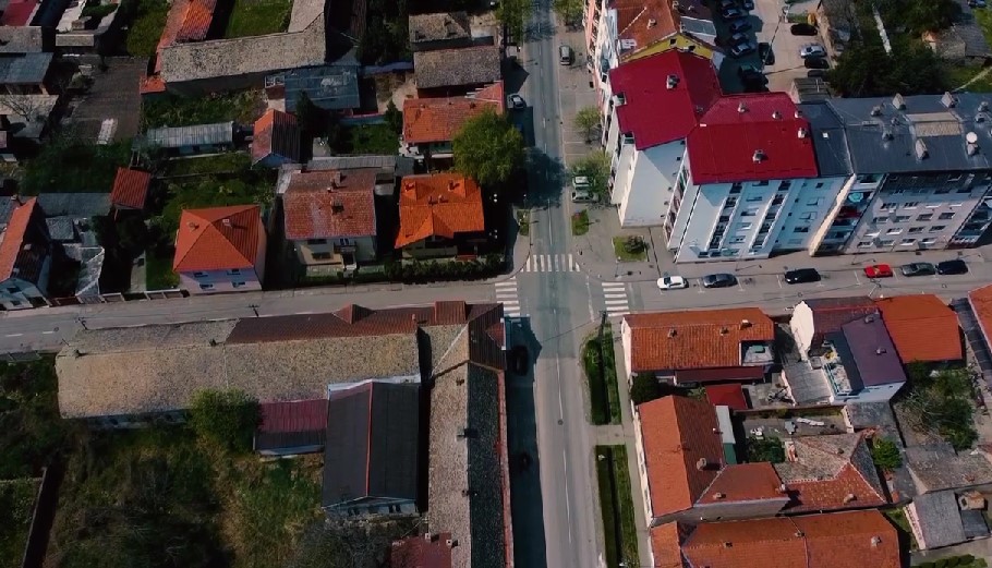OČEKUJE SE VELIKI BROJ POLAZAKA I ODLAZAKA Na 70 ari biće 9 perona, zablistaće nova autobuska stanica u Rumi