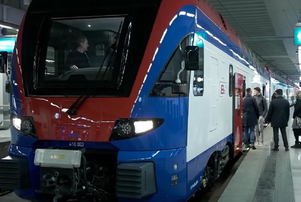 UDOBNO I BRZO, ZA MALE PARE Vozom od Beograda do Novog Sada po ceni od 300 dinara, za decu do 7 godina besplatno