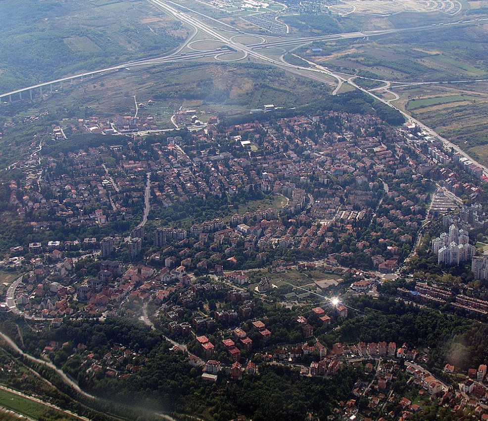 DOBRE VESTI ZA GRAĐANE PETLOVOG BRDA Moderna biblioteka, umetničke škole, i još kulturnog sadžaja na jednom mestu