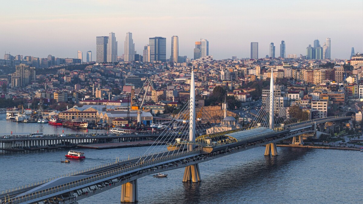 ODLIČNA VEST ZA SRBE KOJI VOLE TURSKU Za putovanje u Istanbul vam uskoro neće trebati pasoš