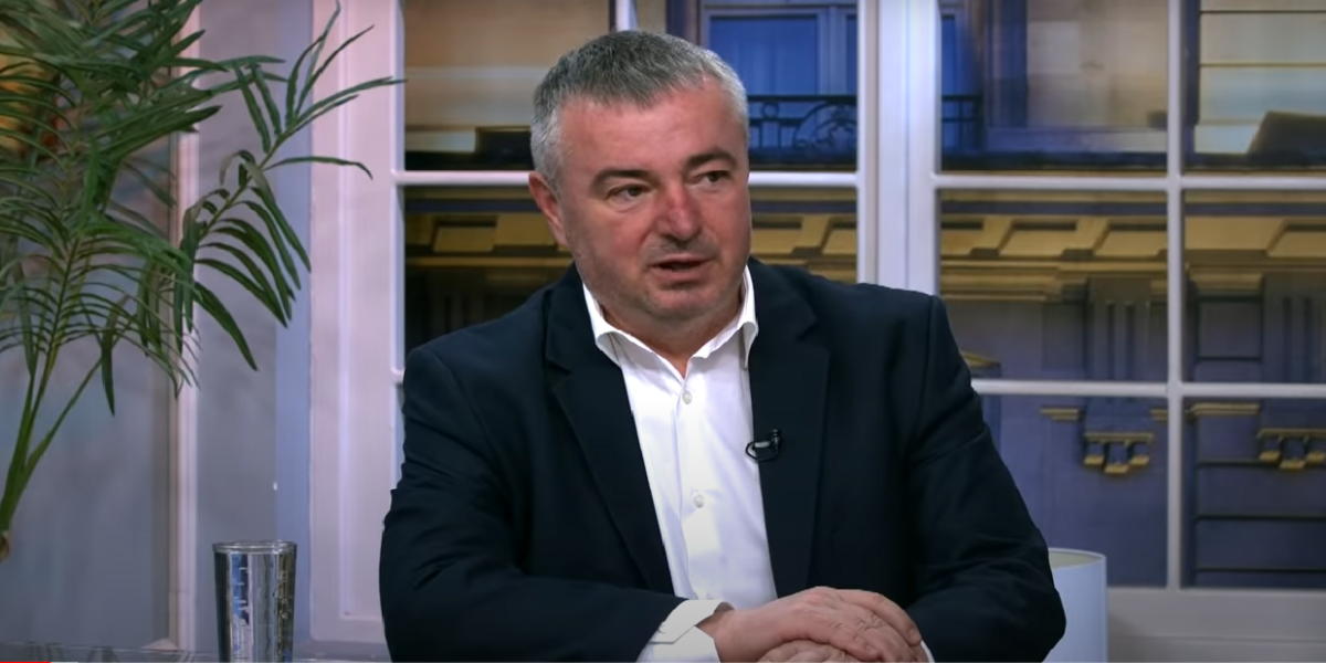 NEMA RAZLOGA DA BRINEMO ZA NAFTU I GAS Bez obzira na manjak rezervi u Evropi mi imamo dovoljne količine naftnih derivata