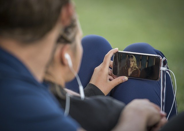 YOUTUBE NUDI 4.000 TV EMISIJA Gigant u vlasništvu Googla pravi novi korak
