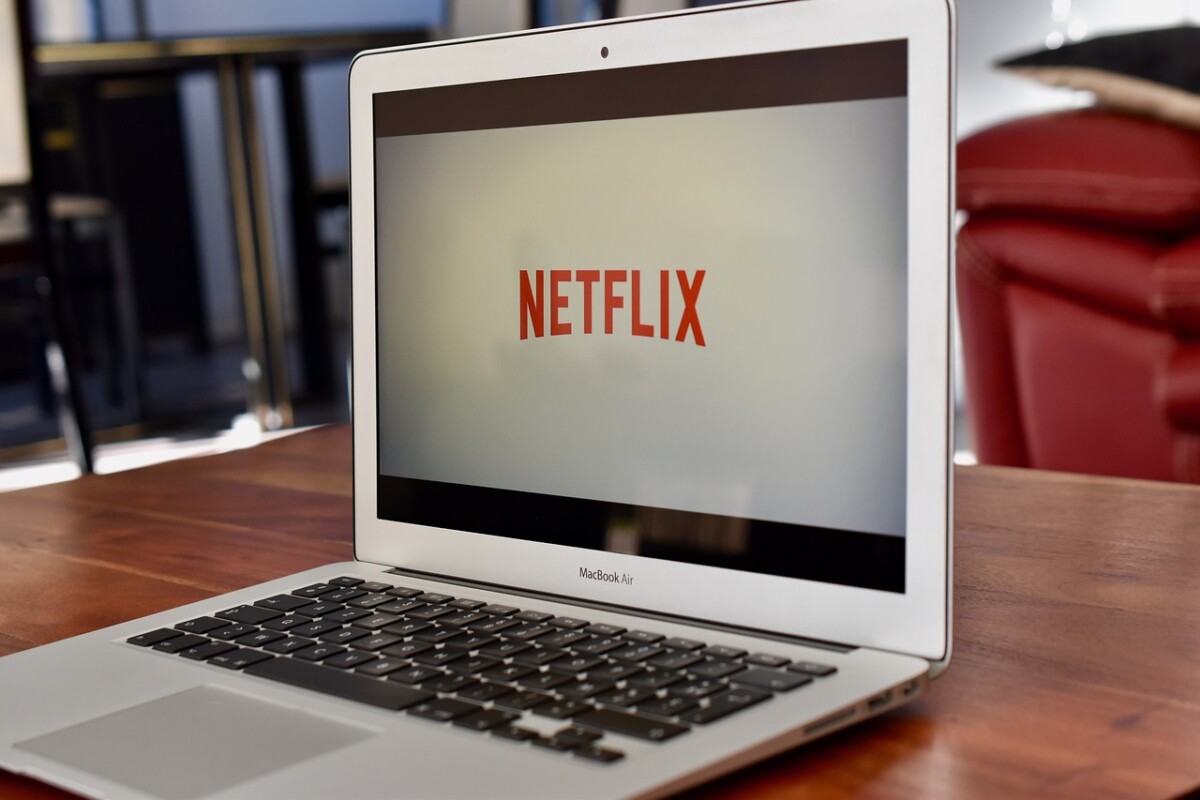 DA LI JE TO PLAN DA VRATE KORISNIKE? Netfliks potvrdio kada će reklame stići na platformu