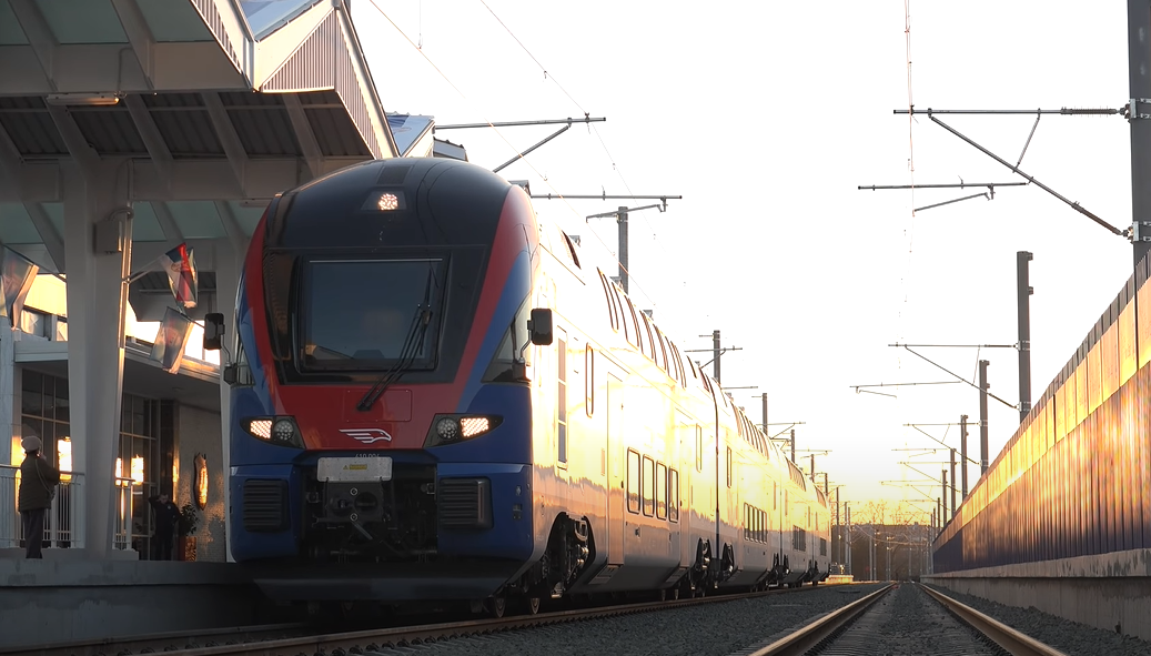 VOZOVI OD 200KM/H LJUDE VRAĆAJU ŽELEZNICI Momirović: Izgradnjom brzih pruga stvaramo istoriju