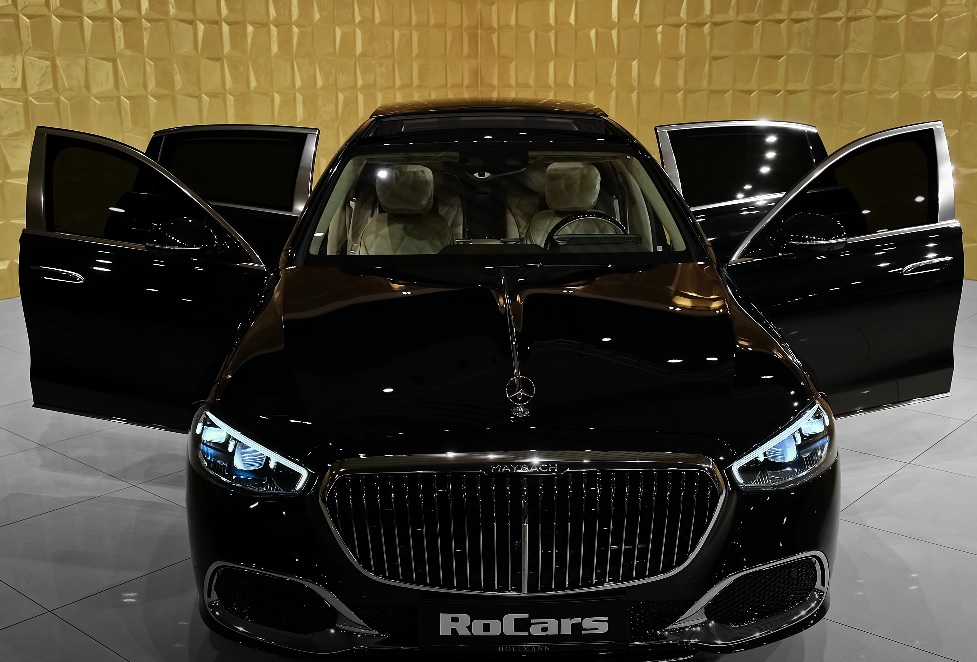 PLATIO JE AUTOMOBIL 185.000 DOLARA, A SAD... Od Mercedesa dobio poruku „Može da se zaljulja na putu...”
