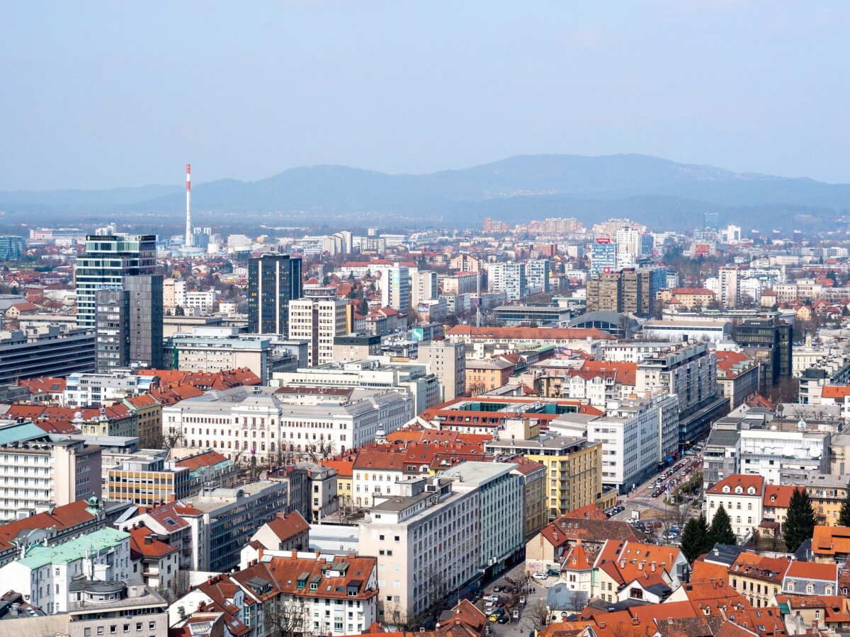 POVLAČE SE IZ SLOVENIJE Podružnica nemačkog E.ON-a prestaje sa isporukom električne energije i gasa u zemlji podno Triglava