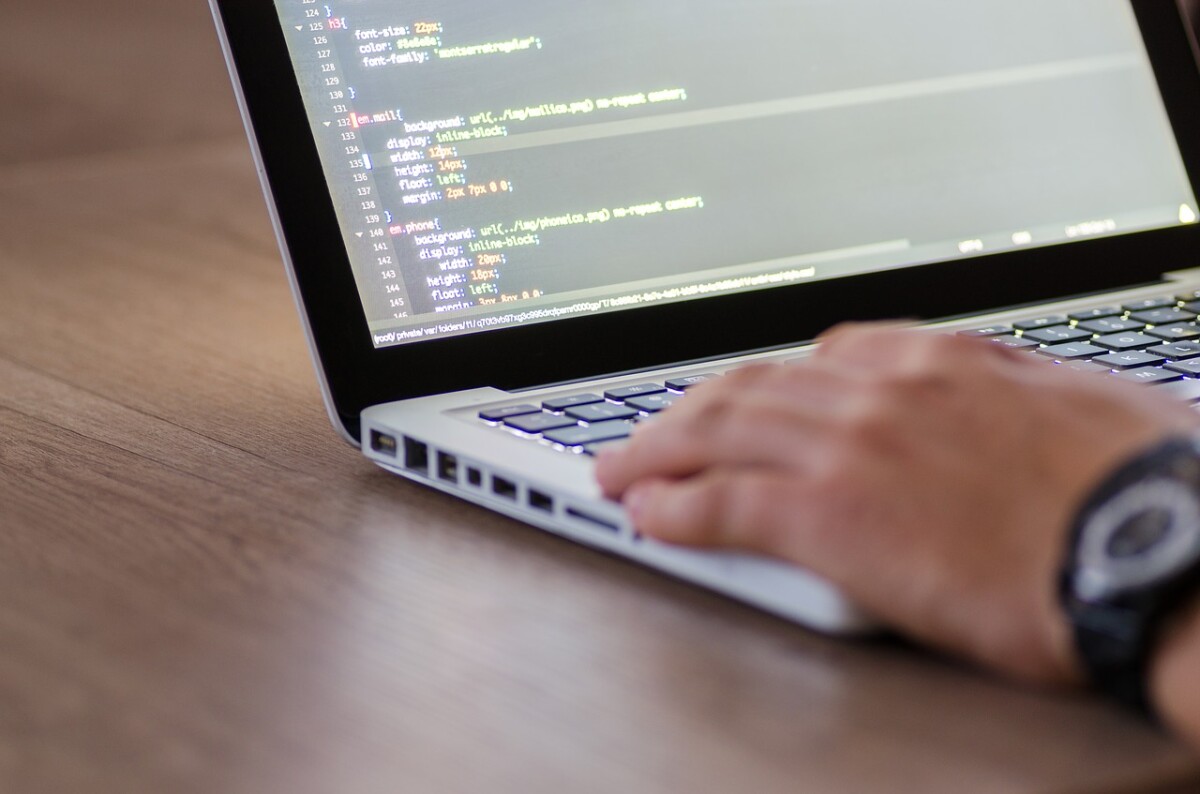 IZ HRVATSKE OTIŠLO 1.700 PROGRAMERA Srbija prvak po privlačenju programera u 2021. u Evropi
