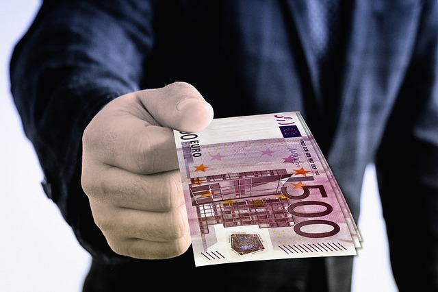 ZA RAZVOJ PRIVREDE Država pokreće kredite za kompanije pod najpovoljnijim uslovima