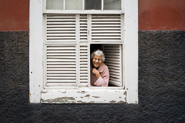 DUG ŽIVOT UZ SAMO TRI NAMIRNICE Najstarija osoba na svetu otkrila je šta je jela svakoga dana