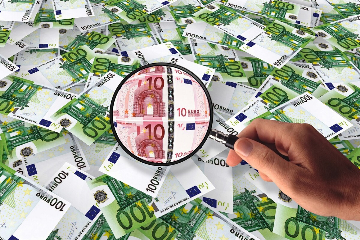 VIŠE NIJE BITNO KAKAV STE ŠTEDIŠA Da li se isplati čuvati novac u bankama, sve zavisi od zemlje u kojoj živite