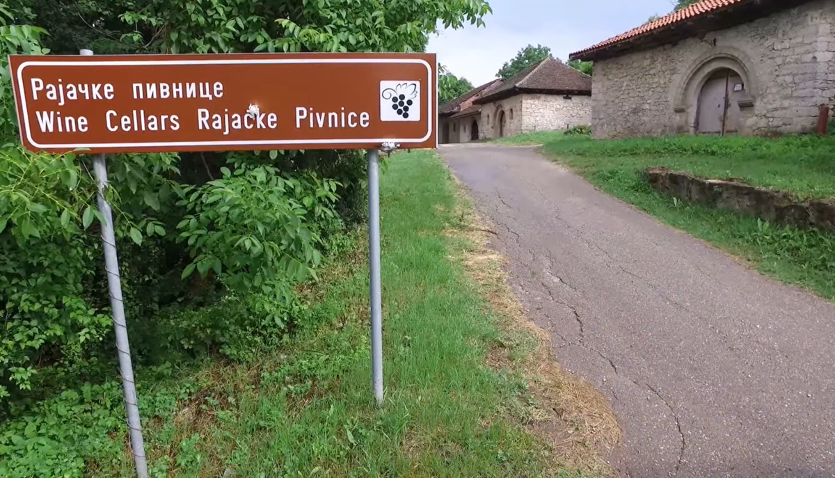 DA RAJAČKE ''PIMNICE'' ZASIJAJU K'O NEKAD EU finansira očuvanje autentičnosti negotinskih vinarskih sela