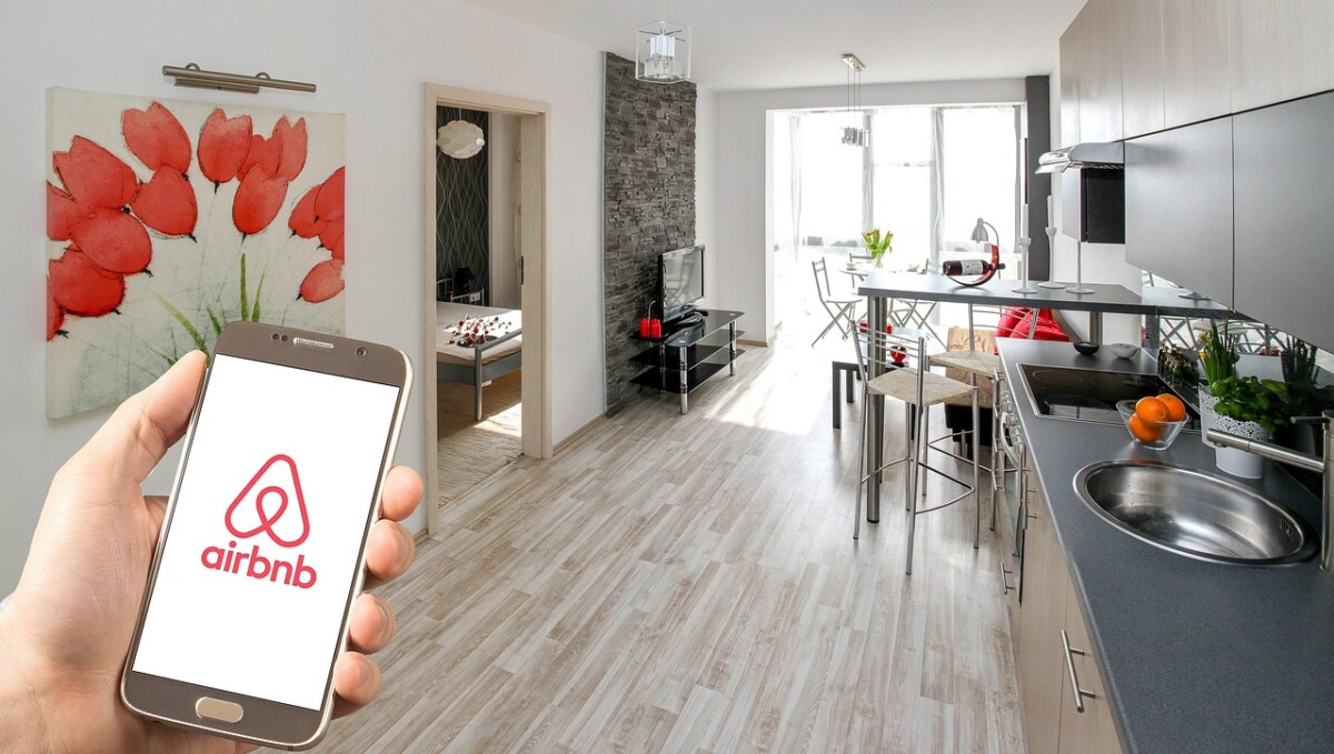 Radili na tome da ga maknu sa očiju javnosti -  Zašto Airbnb ne uspeva da zaštiti svoje goste od skrivenih kamera