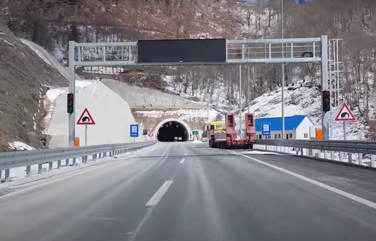 ZA NEKOLIKO DESETINA DINARA Poskupljuje putarina od Beograda do Čačka