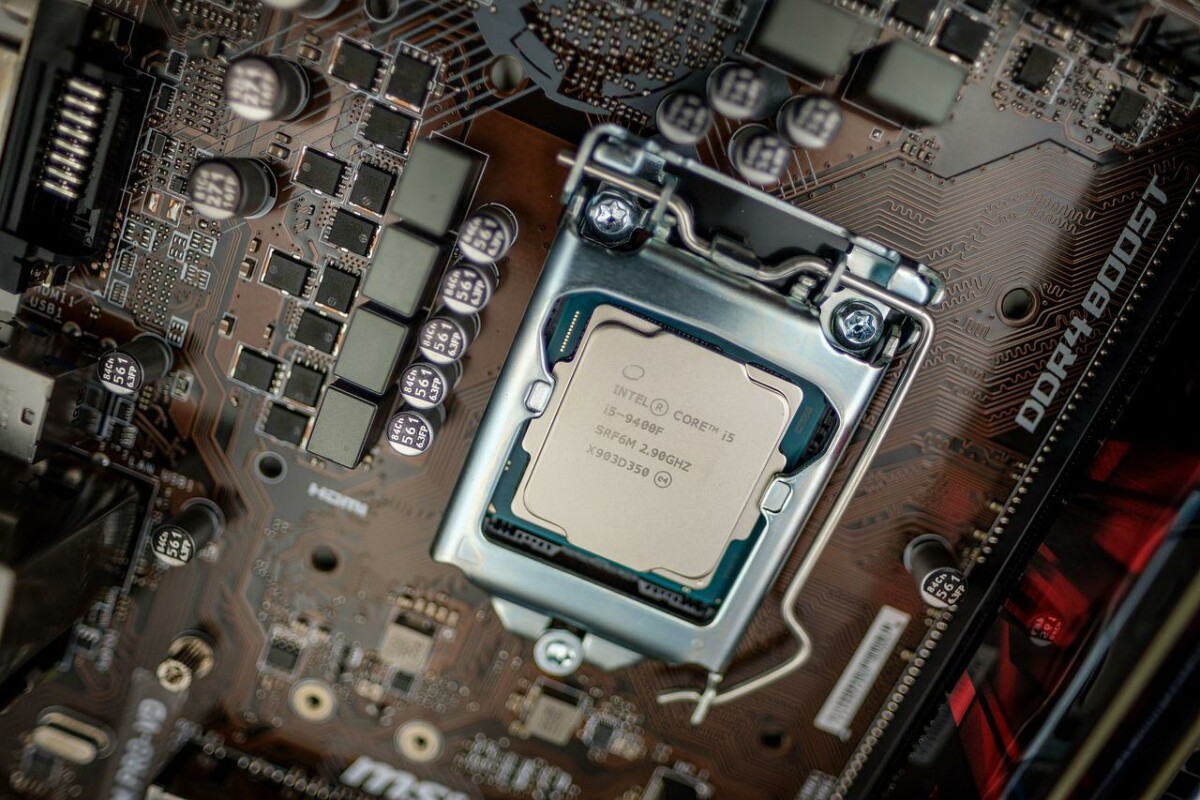 PRIMORANI NA DRASTIČNU ODLUKU Intel otpušta na hiljade radnika