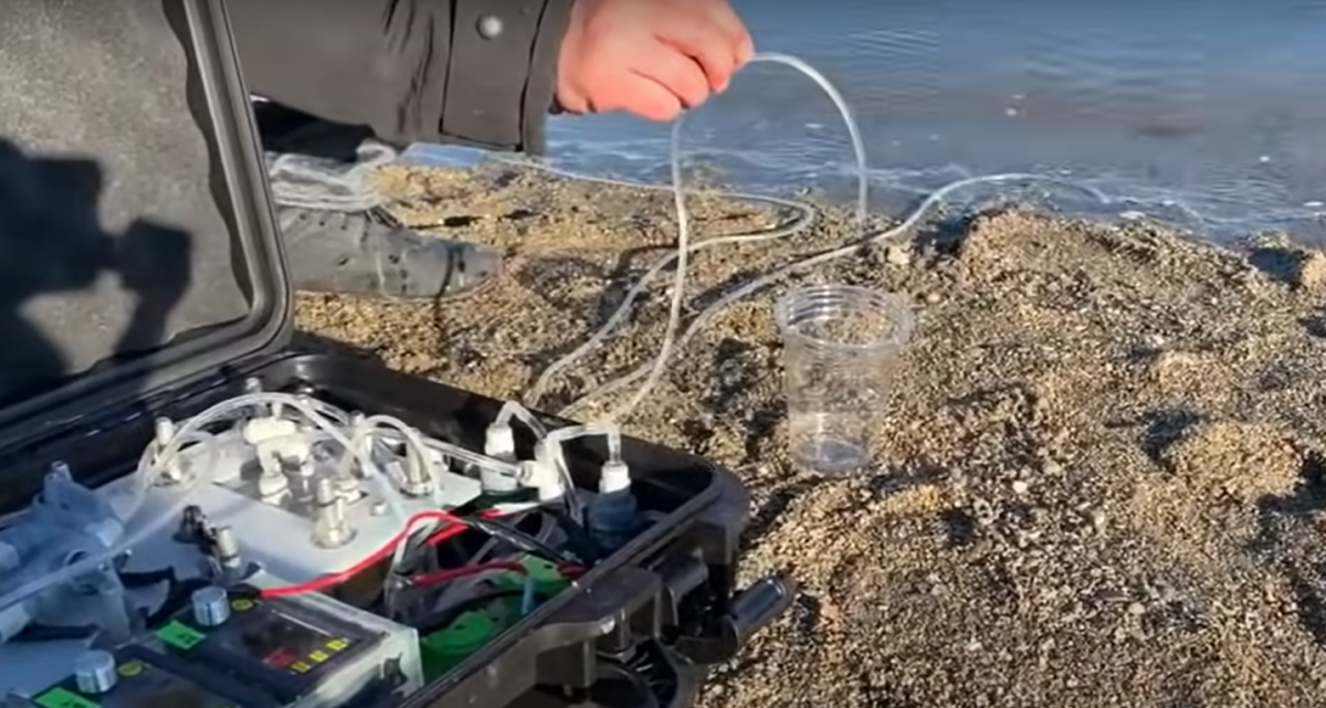 DUGME REVOLUCIJE Uređaj veličine kofera pretvara morsku vodu u vodu za piće