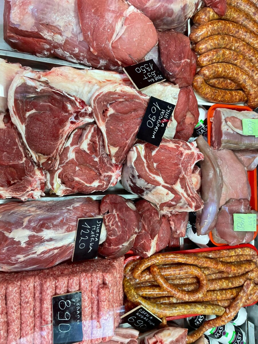 JUNETINA POSTAJE NOVO "CRVENO ZLATO" Za kilogram mesa treba izdvojiti gotovo 1.500 dinara