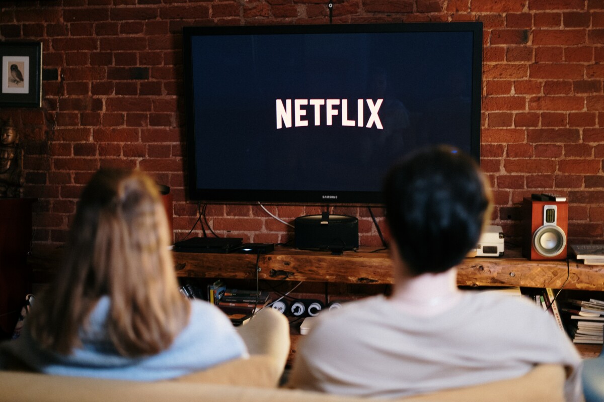 ŠTO STE DELILI ŠIFRU - DELILI STE Netflix uvodi stroga pravila koja se Srbima neće dopasti
