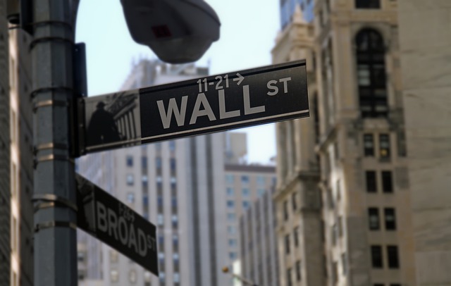 INDEKSI VRDAJU, TRGOVANJE NESTABILNO Ovo je trenutno stanje na Wall Street-u