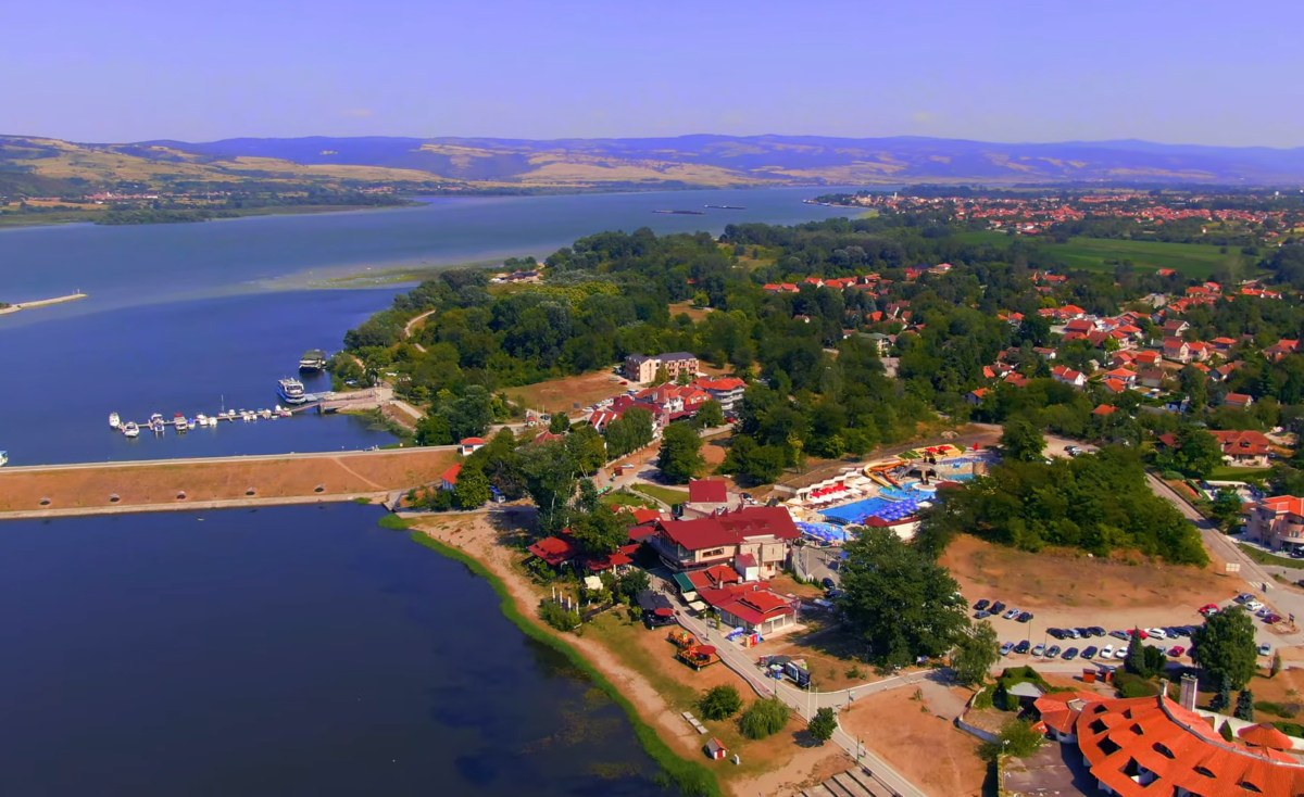 PREDAH NA JEZERIMA SRBIJE Tri domaća turistička bisera na kojima biste mogli provesti nezaboravno letovanje