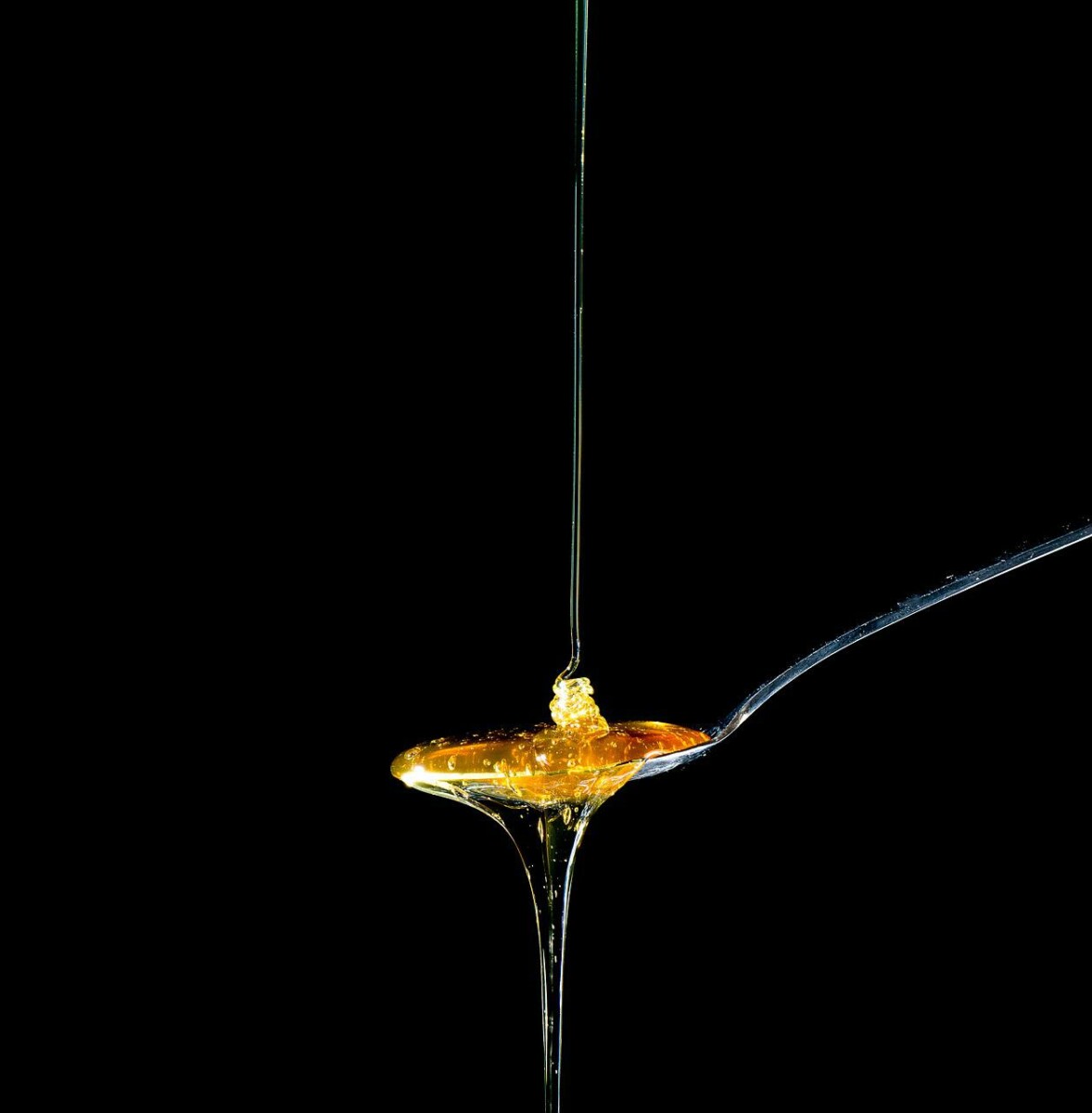 PREKI LEK ODVAJKADA Osim što je super hrana, med je poznat i po svojim isceljujućim moćima