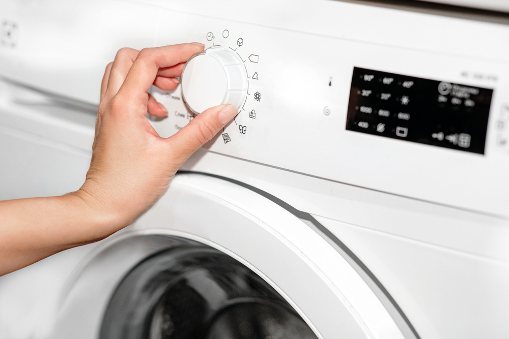INSTANT UŠTEDA! Spustite temperaturu za nekoliko stepeni na veš mašini i znatno smanjite račun za struju
