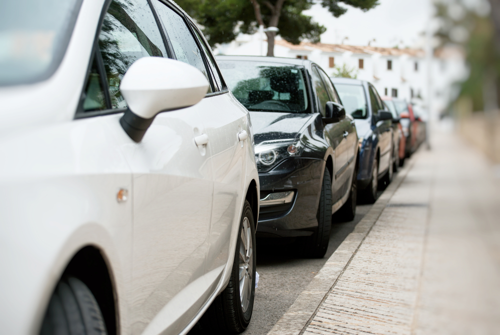 OD 2035. ZABRANA BENZINACA I DIZELAŠA Novi zakon menja ono glavno - cene automobila će biti drugačije