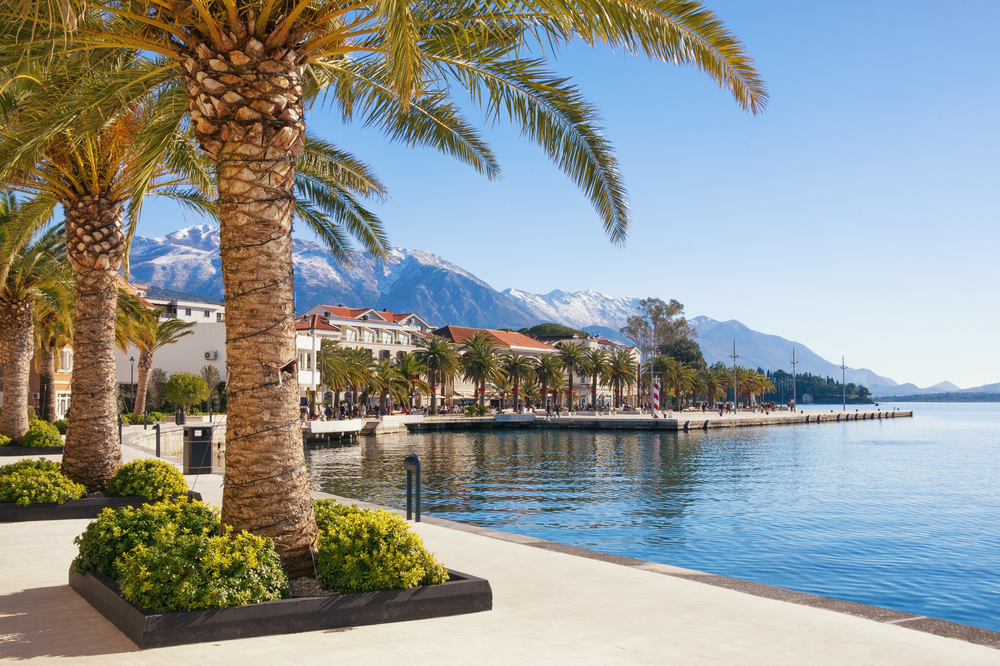 Tivat sve češća polazna tačka - Konekcija sa Beogradom je najvažnija
