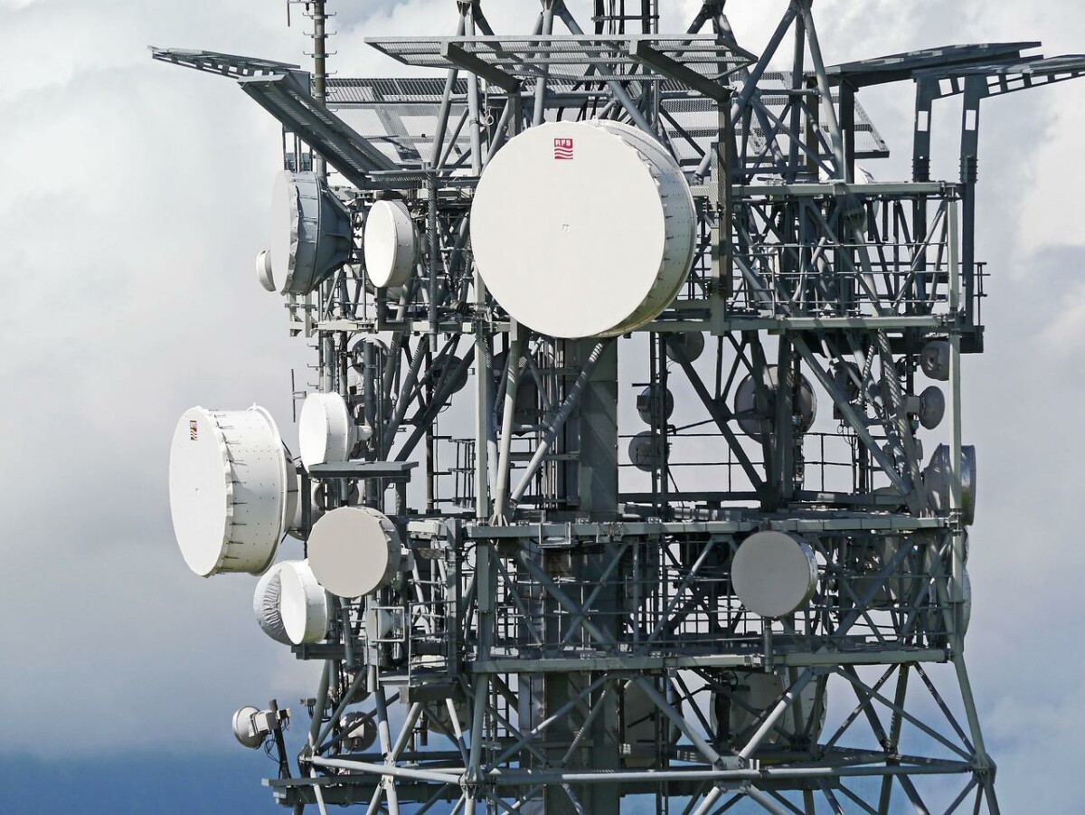 TELEKOMUNIKACIONA TRANSFORMACIJA NA ZAPADNOM BALKANU Telekom Srbija je snažan motor promena i ima svetlu digitalnu budućnost u regionu