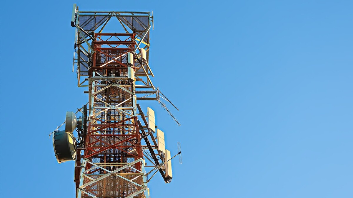 PRAĆENJE ELEKTROMAGNETNOG ZRAČENJA RATEL dodala još 8 mernih uređaja za praćenje nivoa ukupnog električnog polja