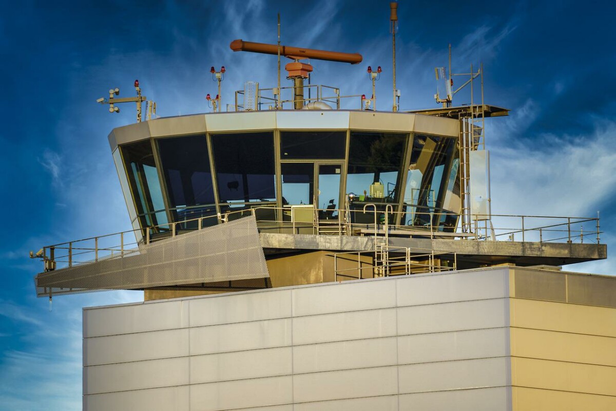 SVE VEĆA GUŽVA NA NEBU IZNAD NEMAČKE Do kraja godine obim avio-saobraćaja skoro kao pre pandemije