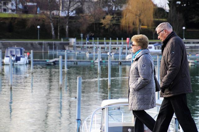 17 GODINA PRIMALA PENZIJU, BEZ RADNOG STAŽA Lažna penzionerka uhvaćena u prevari, sada je stigla strašna kazna - starica mora da plati na stotine hiljada dinara