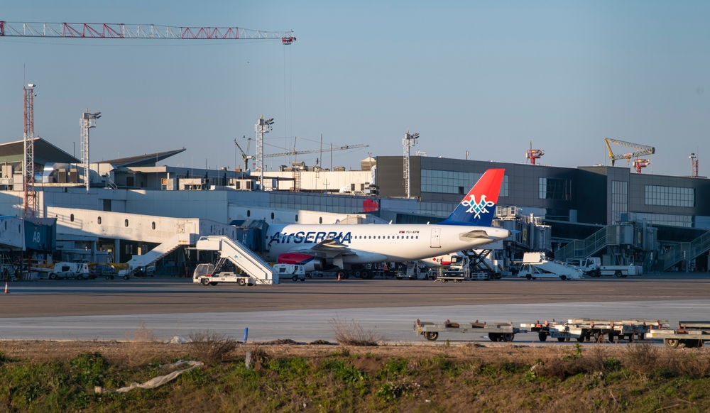 NORMALIZOVAN AVIO-SAOBRAĆAJ Svi letovi sa aerodroma Nikola Tesla se odvijaju prema predviđenom rasporedu polazaka i odlazaka