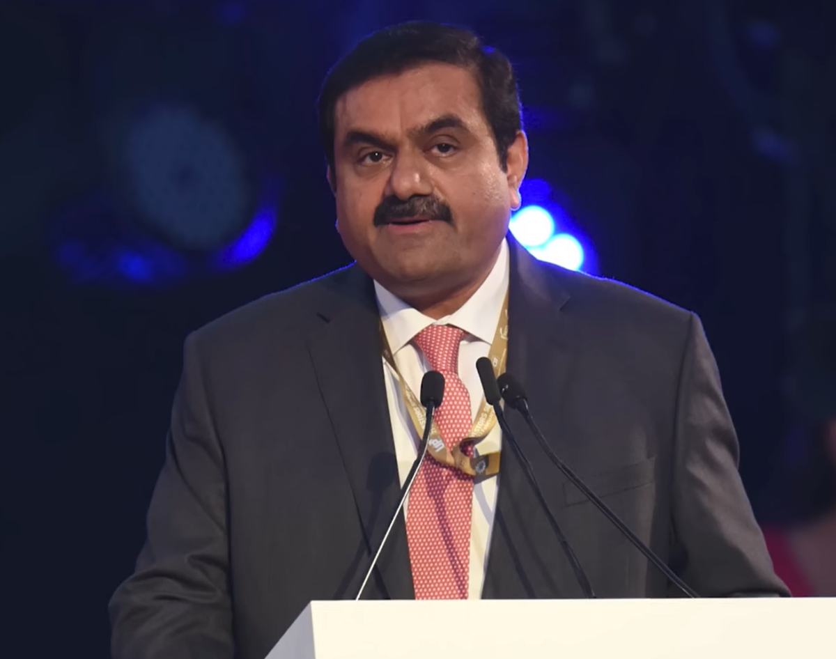 PRVI AZIJAC U DRUŠTVU NAJBOGATIJIH LJUDI SVETA Gautam Adani je već bio najbogatiji Azijac, a njegovo bogatstvo vredi oko 137 milijardi dolara
