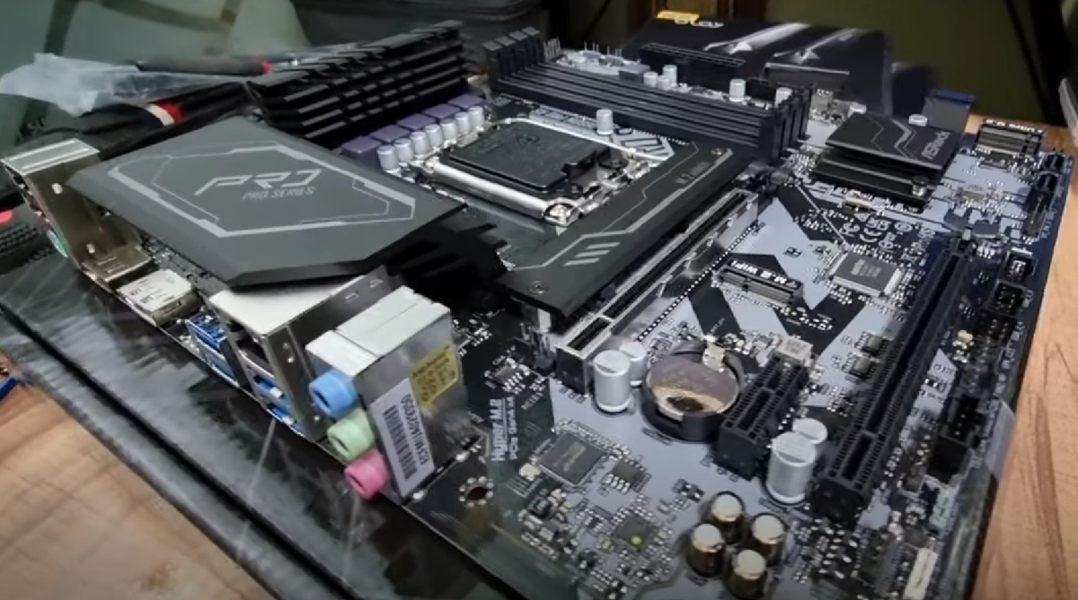KAKVA TEHNOLOGIJA IZ ASROCK-A Na matičnoj ploči B660M overklokovan Intelov procesor koji ne može da se overklokuje
