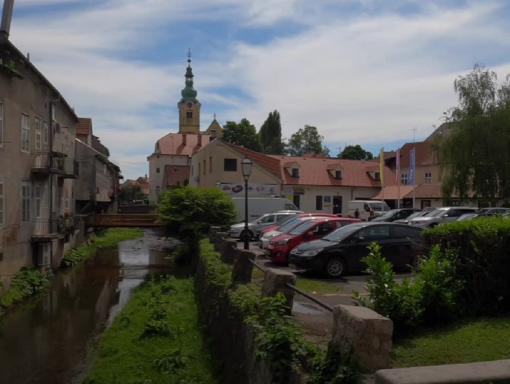 HRVAT KOJI NEĆE "ČETNIKE" I PAKISTANCE JE POD ISTRAGOM Vlasnik picerije, rasista, i dalje širi mržnju - ne shvata da je to što radi krivično delo