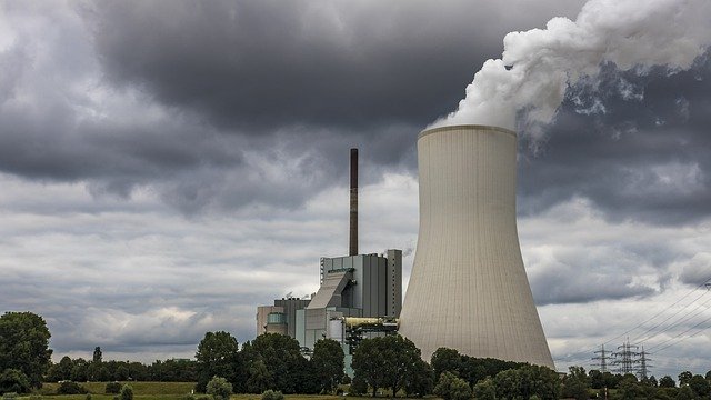 RAZMATRA SE POČETAK GREJNE SEZONE Čak 13 predloga za smanjenje potrošnje električne energije čeka saglasnost Grada