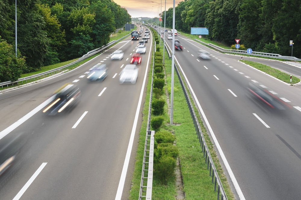 KRUŠEVAC DOBIJA AUTO-PUT ZA TRI MESECA Na Moravskom koridoru svakodnevno radi preko 3.800 građevinara