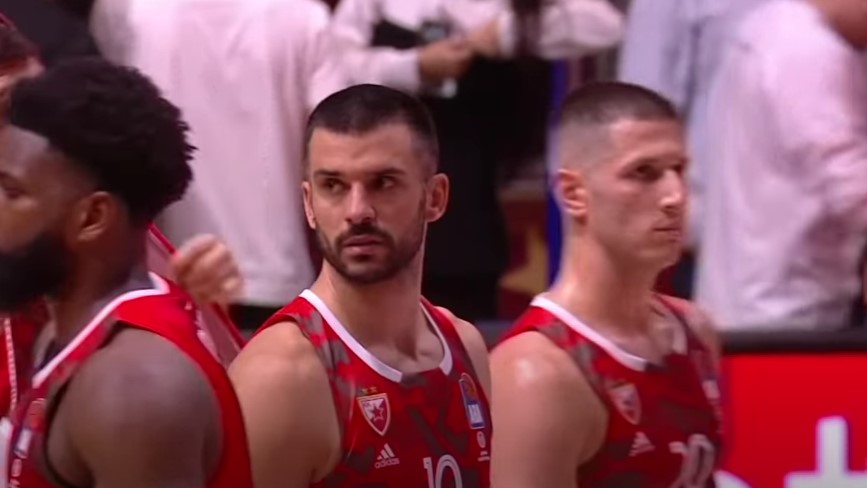 U REDOVIMA CRVENE ZVEZDE DEŠAVA SE REVOLUCIJA Klub sa malog Kalemegdana biće prvi u Evropi koje može da se pohvali prodajom posebnih dresova