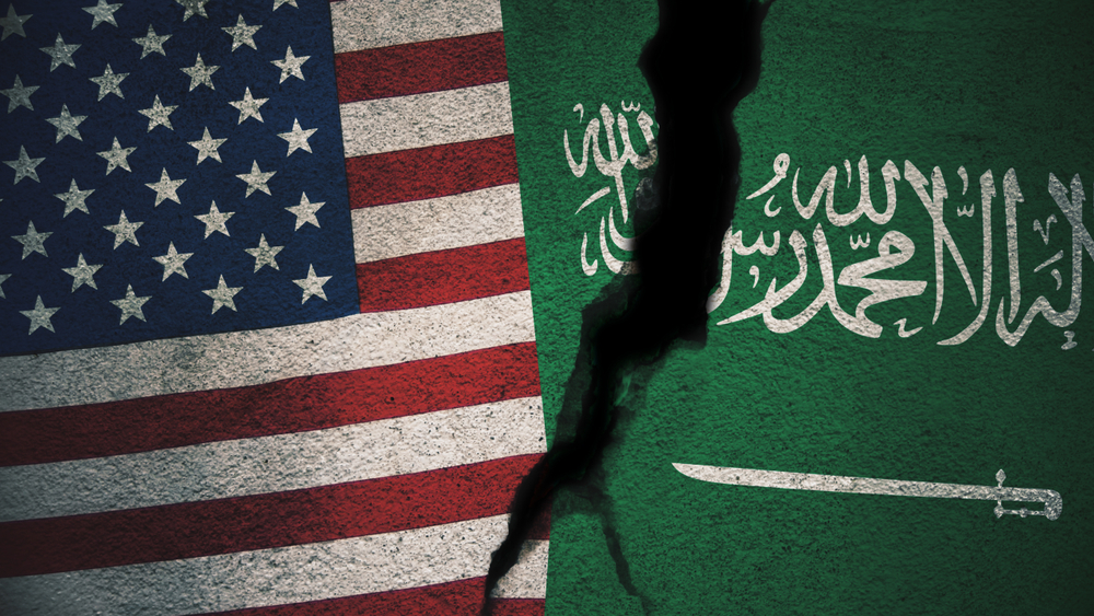 AMERIKA PRETI, SAUDIJCI TERAJU PO SVOM Novo žarište je otvoreno, i to oko nafte - dakle, veoma je zapaljivo