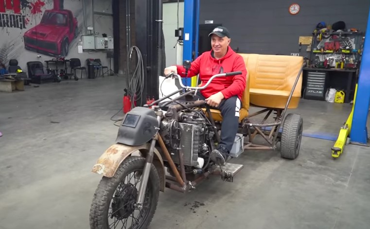 OD STARE LADE DO FANTASTIČNOG TROTOČKAŠA Umesto da bace staru Nivu na otpad od nje napravili nešto najluđe (VIDEO)