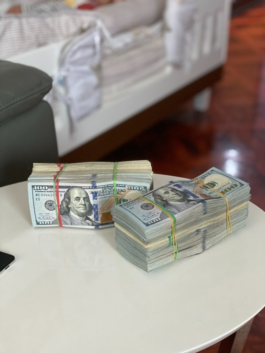 DOLAR IDE PRAVO U PONOR Dok svetske valute jačaju, američka doživaljava krah