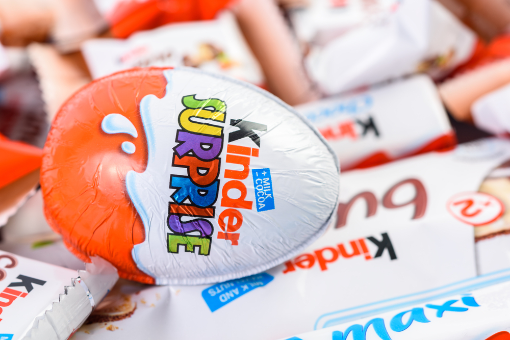 PREGLEDAJTE KOLEKCIJU KINDER IGRAČKICA Možda se među njima krije figurica koja vredi 10.000 evra!