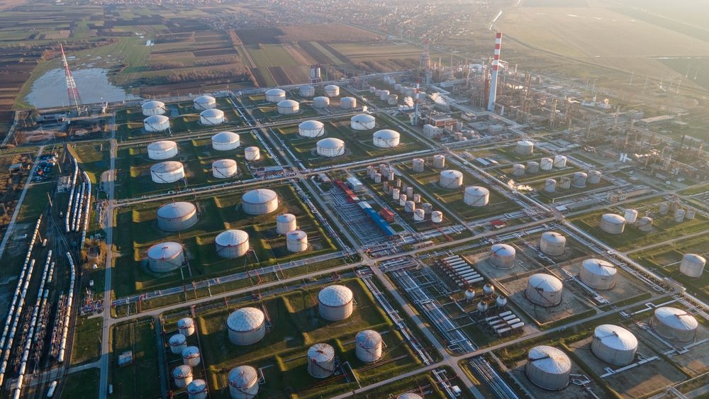 DVE BLOKADE ZA RUSKU NAFTU Srbija se na vreme snabdela - najviše treba da brinu evropske firme koje sarađuju sa Rusima