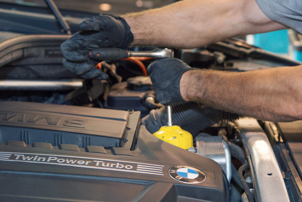 KAD BMW ČASTI, TO PLJUŠTI Radnici će dobiti i do 9.000 evra bonusa - firma ima rekordnu zaradu