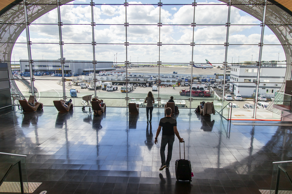 BLOKIRALI PRISTUPE TERMINALU Zaposleni na francuskom aerodromu i dalje nezadovoljni, ne odustaju od reforme